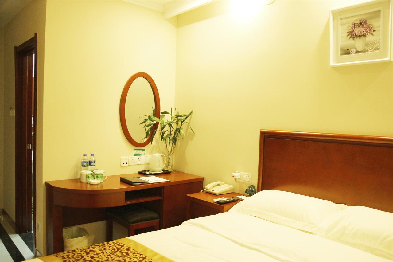 Greentree Inn Jiangsu Xuzhou Kuangda Huaita East Gate Express Hotel Екстер'єр фото